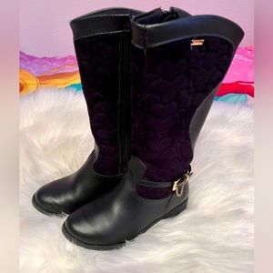 Beautiful kids Brazilian high end brand boots